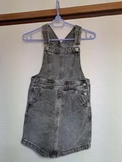 GU　キッズ　ジャンパースカート　デニムワンピース　130