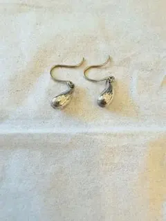 ティファニー　ティアドロップ　SV925ピアス