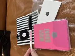 MARY QUANT ボールペンメモ帳セット