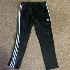 ●専用●adidasパンツのサムネイル