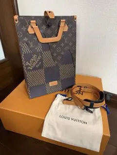 LOUIS・VUITTON × NIGO
