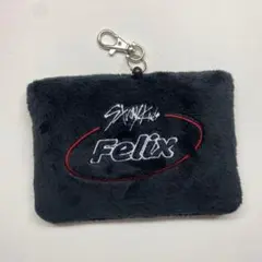 2025年最新】stray kids パスケースの人気アイテム - メルカリ