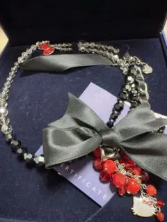 【レア・美品】SWAROVSKI × ハローキティ ネックレス