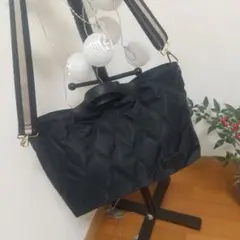 今話題のキルティングトート B5バッグ