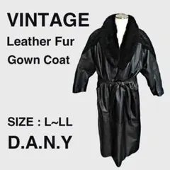 【掘り出し物】レザー製ファー付きロングコート　D.A.N.Y ニューヨーク