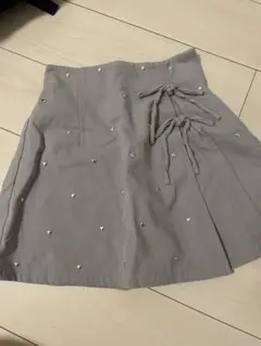 evelyn ミニスカート