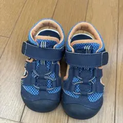 Item thumbnail for item 45104715-2baf-4ea2-b6cc-b339c9a6123d