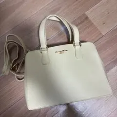 Samantha Thavasa Deluxeクリーム色 ハンドバッグ