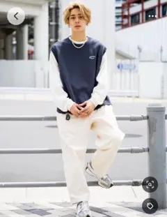 【美品】kutir ニットベスト　Lサイズ ロゴ刺繍