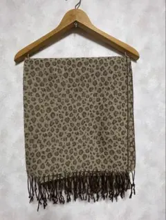 ヒョウ柄フリンジ付きストール