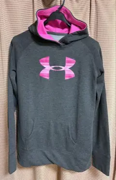 Under Armour フード付きパーカー グレー/ピンク