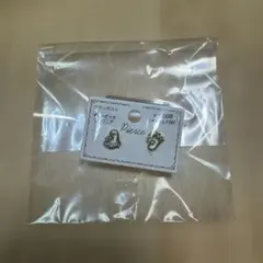 ハート型シルバースタッドピアス