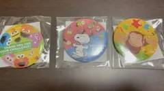 USJ 캔 배지 3종 세트 세서미 스트리트 스누피 호기심의 조지