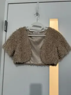 ピンクベージュ カーディガン 半袖　ボレロ