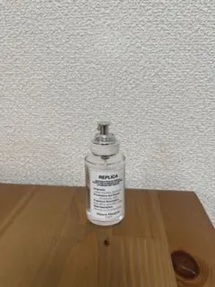 レイジーサンデー モーニング オードトワレ「レプリカ」30ml