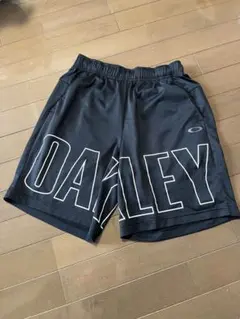 OAKLEY ハーフパンツ