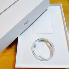 Apple純正　iPad Lightningケーブル ホワイト