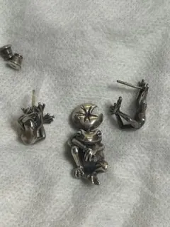 かすう工房 蛙 ペンダントトップ 両耳ピアスセットおまけ付きのサムネイル