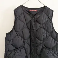 ユニクロ コントワーデコトニエ ウルトラライトダウンベスト L 黒 レディース