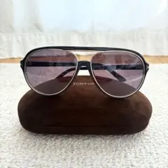 美品✨トムフォード Sergio379 ティアドロップ ケース付きのサムネイル