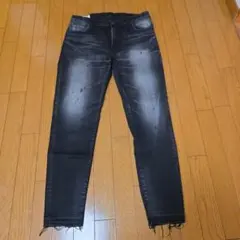 1PIU1UGUALE3 RELAX ペイント加工 デニムパンツ L - メルカリ