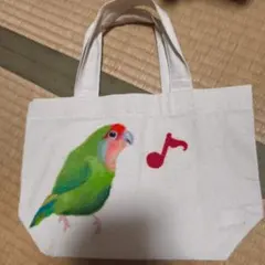 インコちゃんイラストのキャンバストートバッグ。