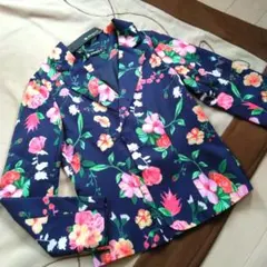 新品タグ付き★花柄ネイビー テーラードジャケット★綺麗