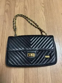 Lea Verbina ブラック ショルダーバッグ