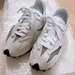 New Balance 327 ホワイト/グレー スニーカー　23cm