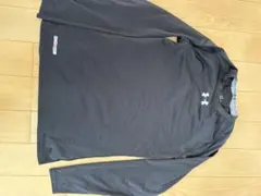 アンダーアーマー　インナーシャツ　XL