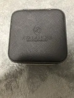 AVALANCHE アヴァランチ リング ネックレス　トラベル ジュエリーケース