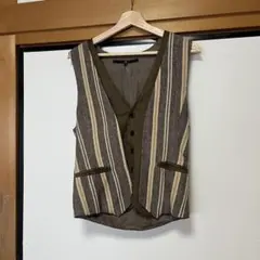 No id ブラウンとベージュのストライプベストのサムネイル