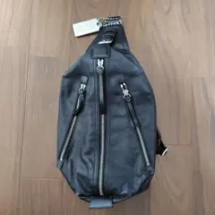 COACH ボディバッグ レザー ブラック