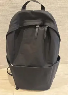オンニシキ　ブラック リュック 撥水　軽量