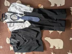 フォーマルスーツ 120cm 黒 ネクタイ付き、サスペンダー付き