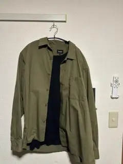 BEAMS カーキシャツのサムネイル