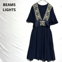ビームスライツ　ワンピース　ざっくりVネック　リボン　刺繍　可愛い　おしゃれ