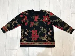 花柄 ニット