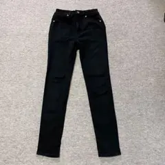 GU ブラック スキニーパンツ 黒　61