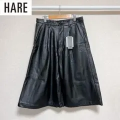 シンセティックレザークロップドパンツ