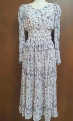 未使用 タッグ付きIngniイング花柄Vネックワンピース サイズM ピンクグレー