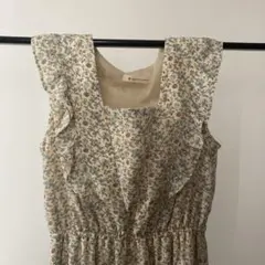 MAJESTIC LEGON フリル付き花柄 ワンピース