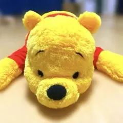 くまのプーさん ぬいぐるみ 寝そべりのサムネイル