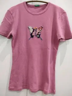 ベネトン　ミニT　ピンク 蝶刺繍 半袖Tシャツ　アップリケのサムネイル