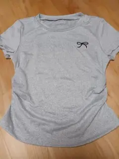 新品未使用☆女の子Tシャツ　グレー　12Y
