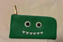 SUPERBの長財布