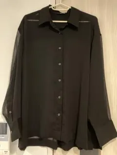 UNIQLO シアーシャツのサムネイル
