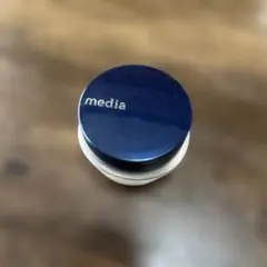 media クリームファンデーションのサムネイル