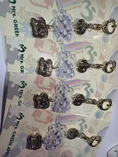 こ*の様 Mrs. GREEN APPLEランダムチャームキーホルダー4点セット