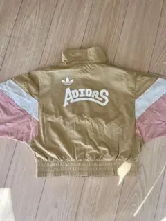 adidas アディダス　キッズ　ナイロンジャケット　130